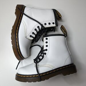 Toddler doc martens